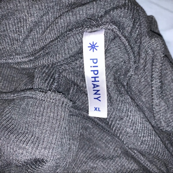 Piphany grey Capri - Picture 3 of 4